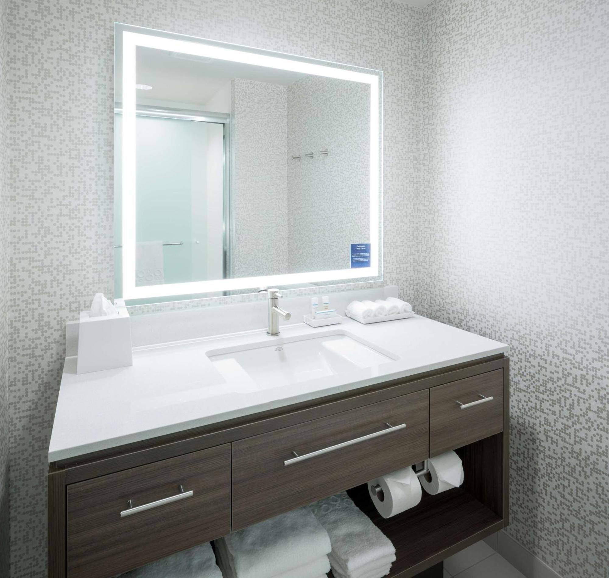Home2 Suites By Hilton Fort Worth Cultural District Εξωτερικό φωτογραφία